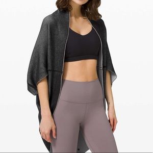 NWOT lululemon exaltation wrap